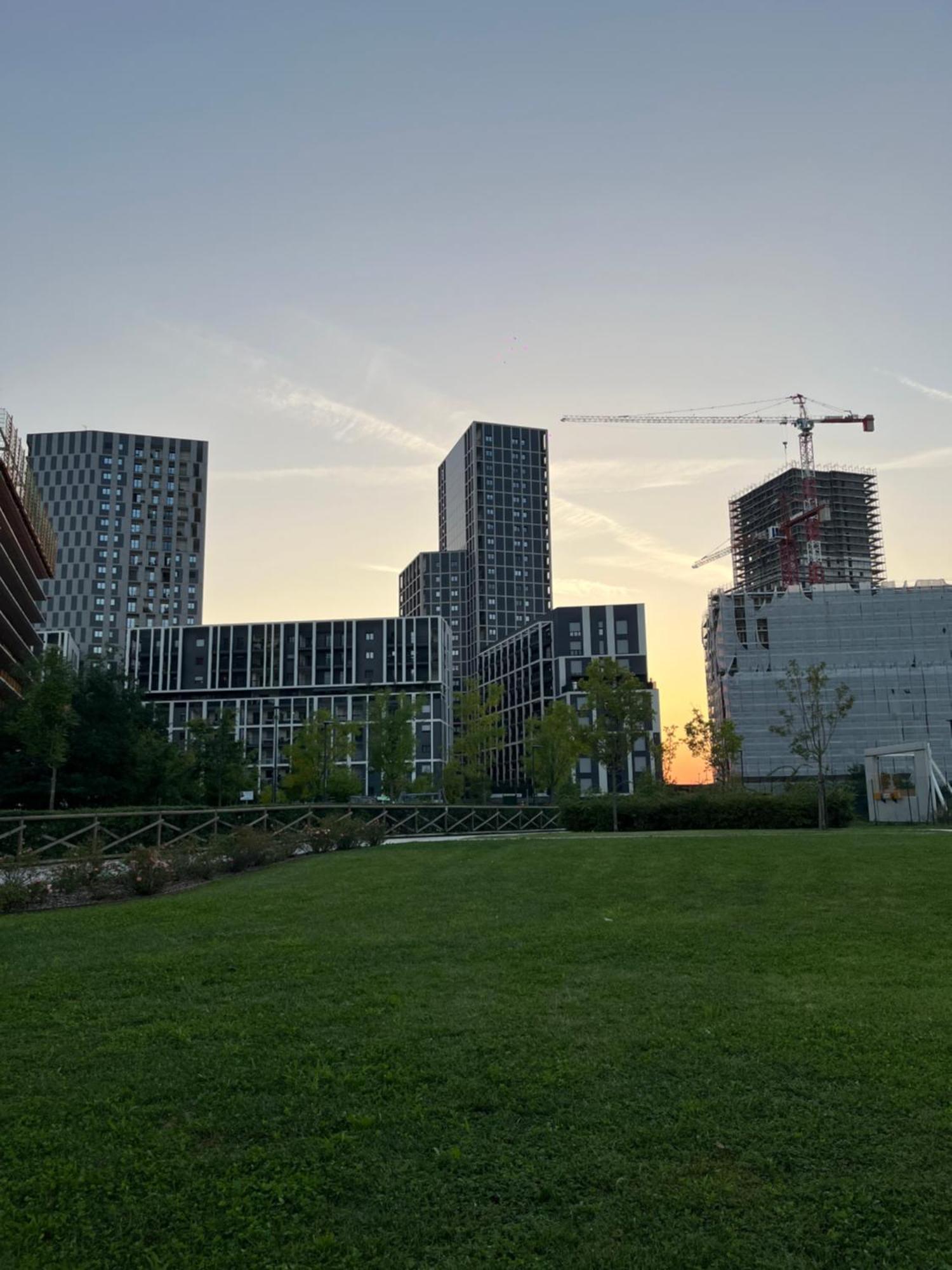 Apartment Sweet In Smart District Mailand